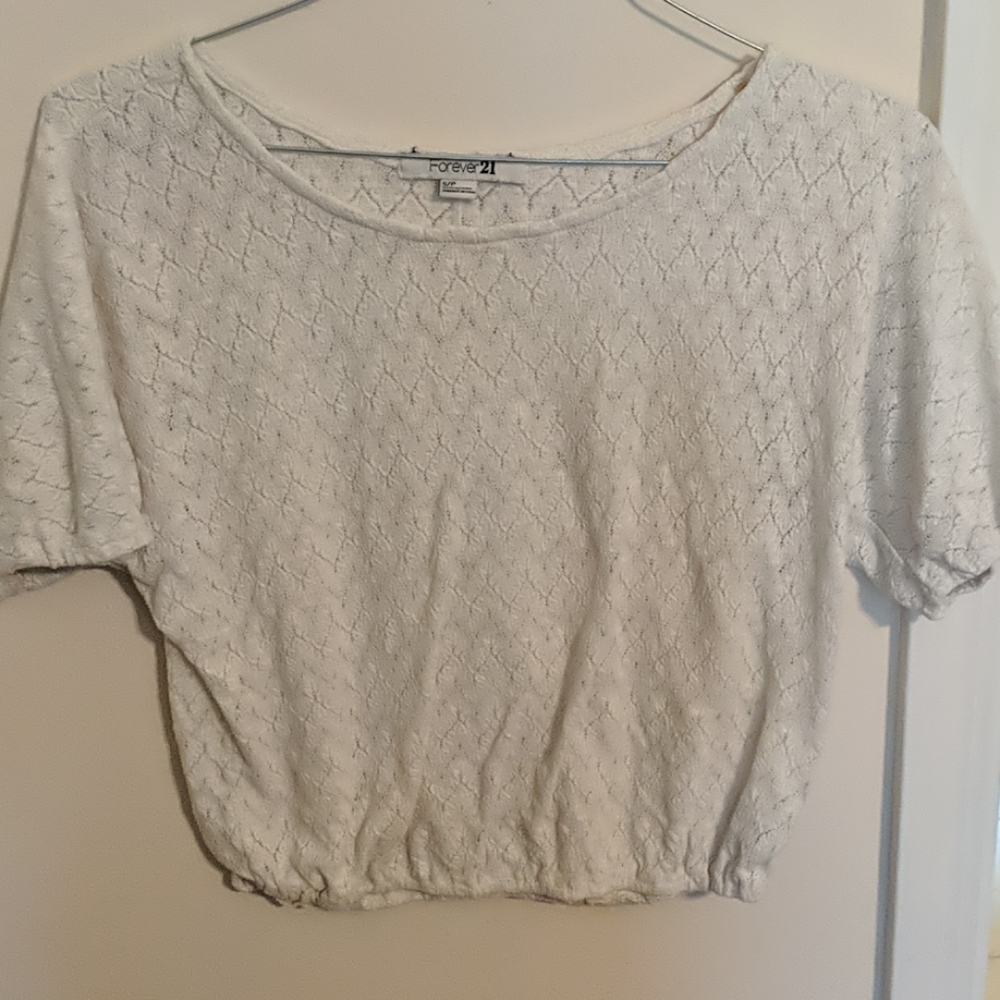 Bundle only lacy top